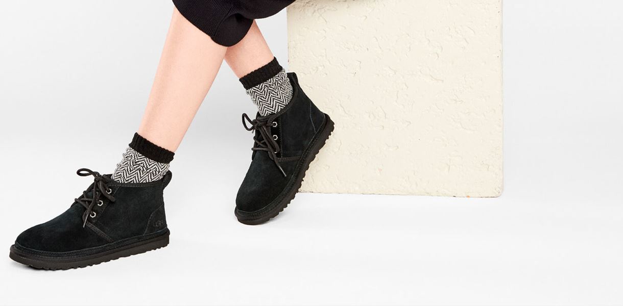 Жіночі черевики UGG Neumel Black