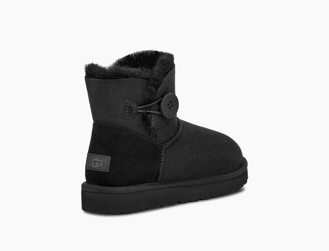 Уггі жіночі UGG Classic 2 Mini Bailey Button Чорні