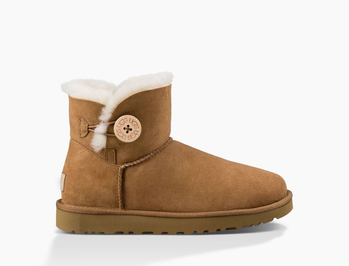Уггі жіночі UGG Classic 2 Mini Bailey Button Chestnut
